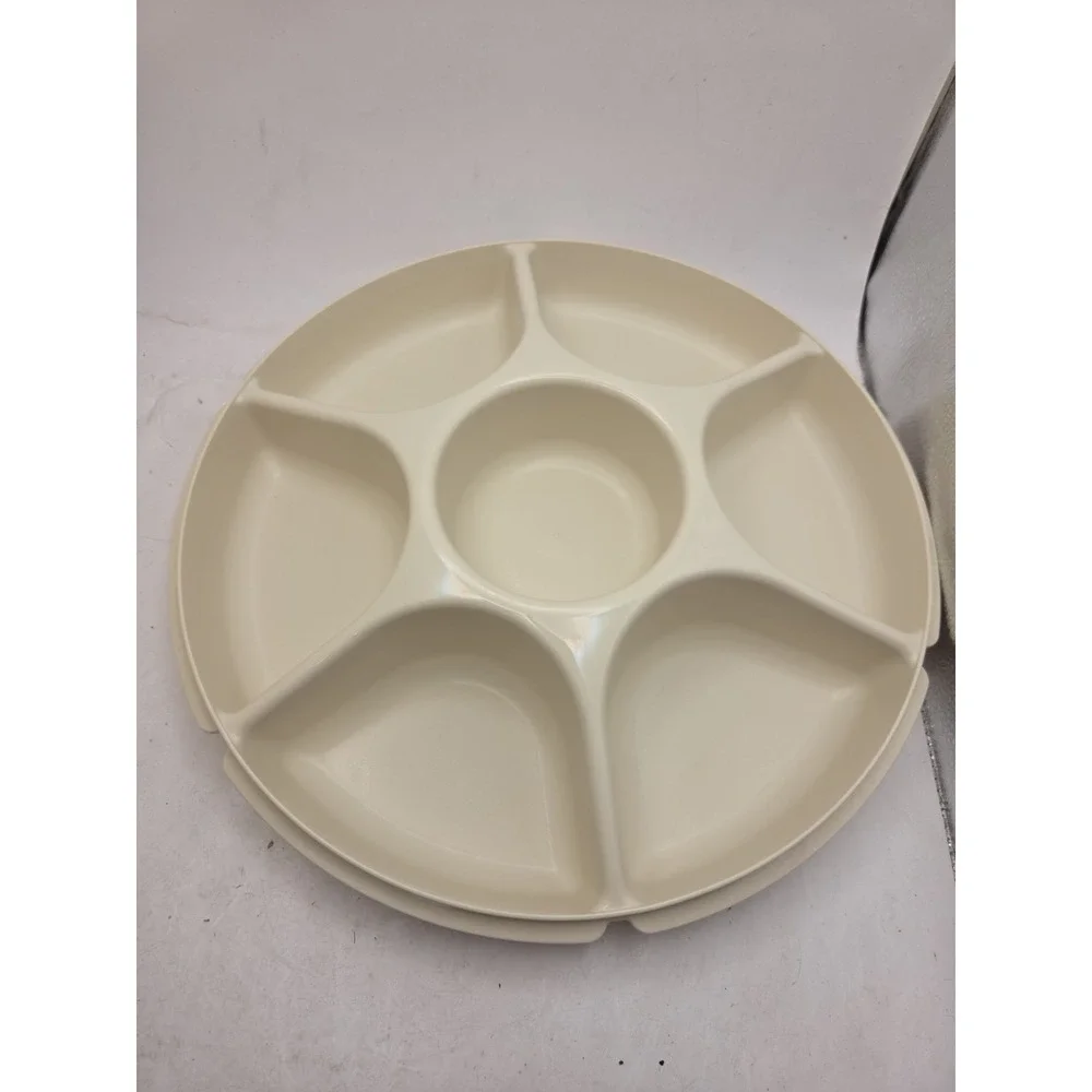 Tupperware Divided Serving Tray Veggie Fruit Dip With Lid 1665-3 1666-3